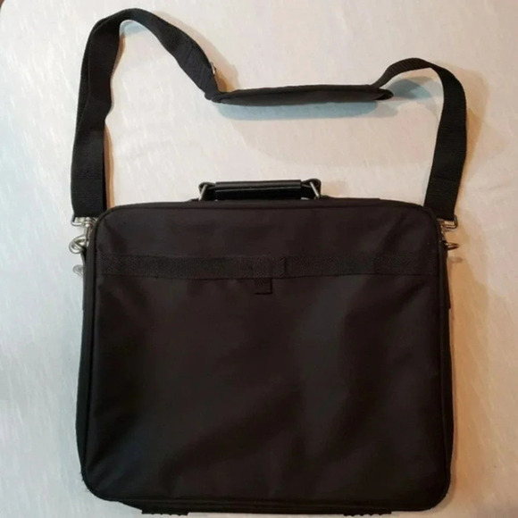 Targus black laptop bag‎ - Picture 2 of 5